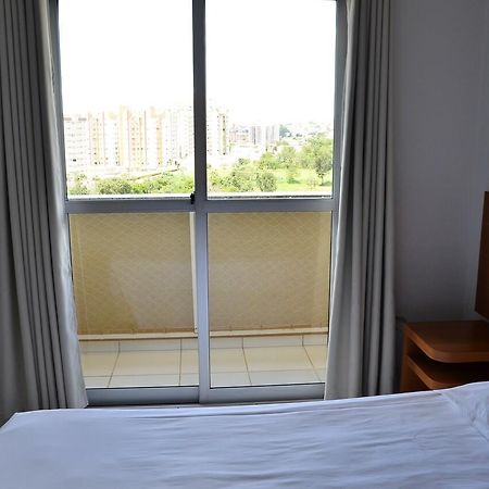 Apartamento Golden Dolphin Grand Caldas Novas Exterior photo