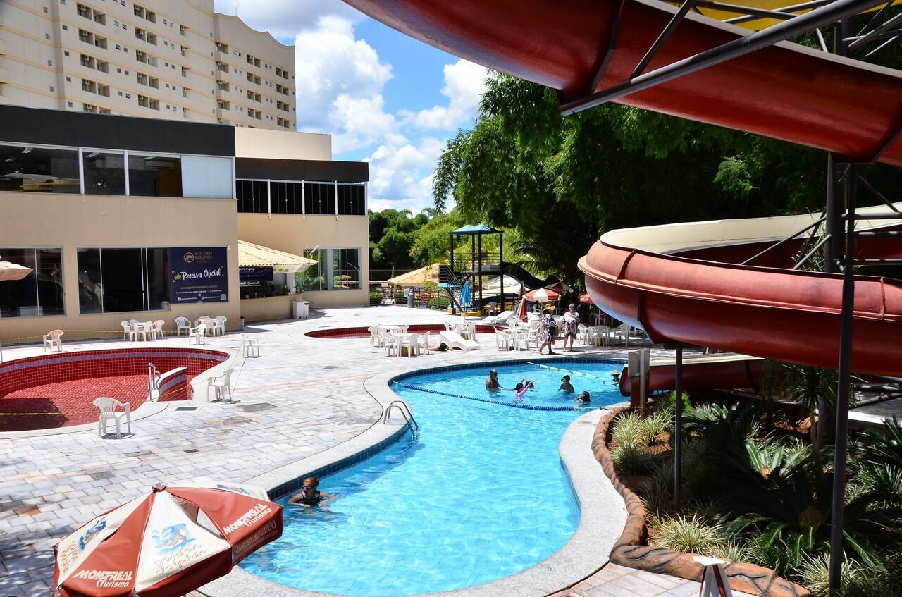 Apartamento Golden Dolphin Grand Caldas Novas Exterior photo