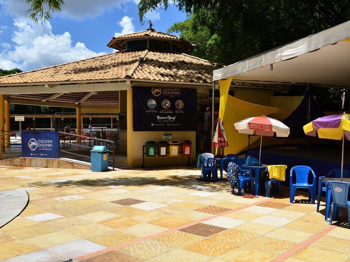 Apartamento Golden Dolphin Grand Caldas Novas Exterior photo